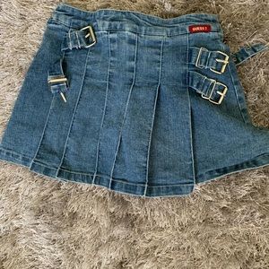 jean guess skirt!